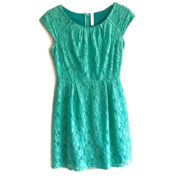 Alya Lace Cap Sleeve Fit & Flare Mini Dress Size S Romantic Going Out Wedding - Picture 1 of 8